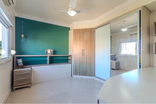 Imagem Casa para venda no bairro Santa Maria Goretti em Porto Alegre