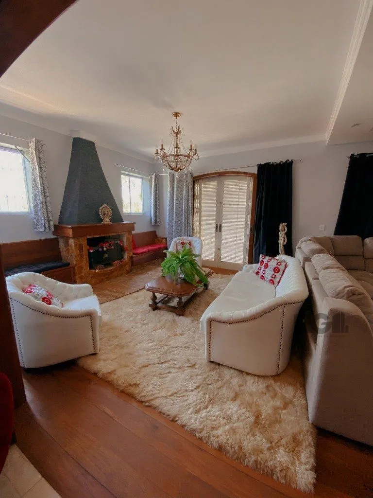 Imagem Casa no Teresópolis de 4 dormitórios e 4 vagas