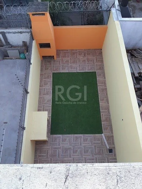 Imagem Sobrado para Venda - 100.45m², 2 dormitórios, sendo 2 suites, 1 vaga - Guarujá