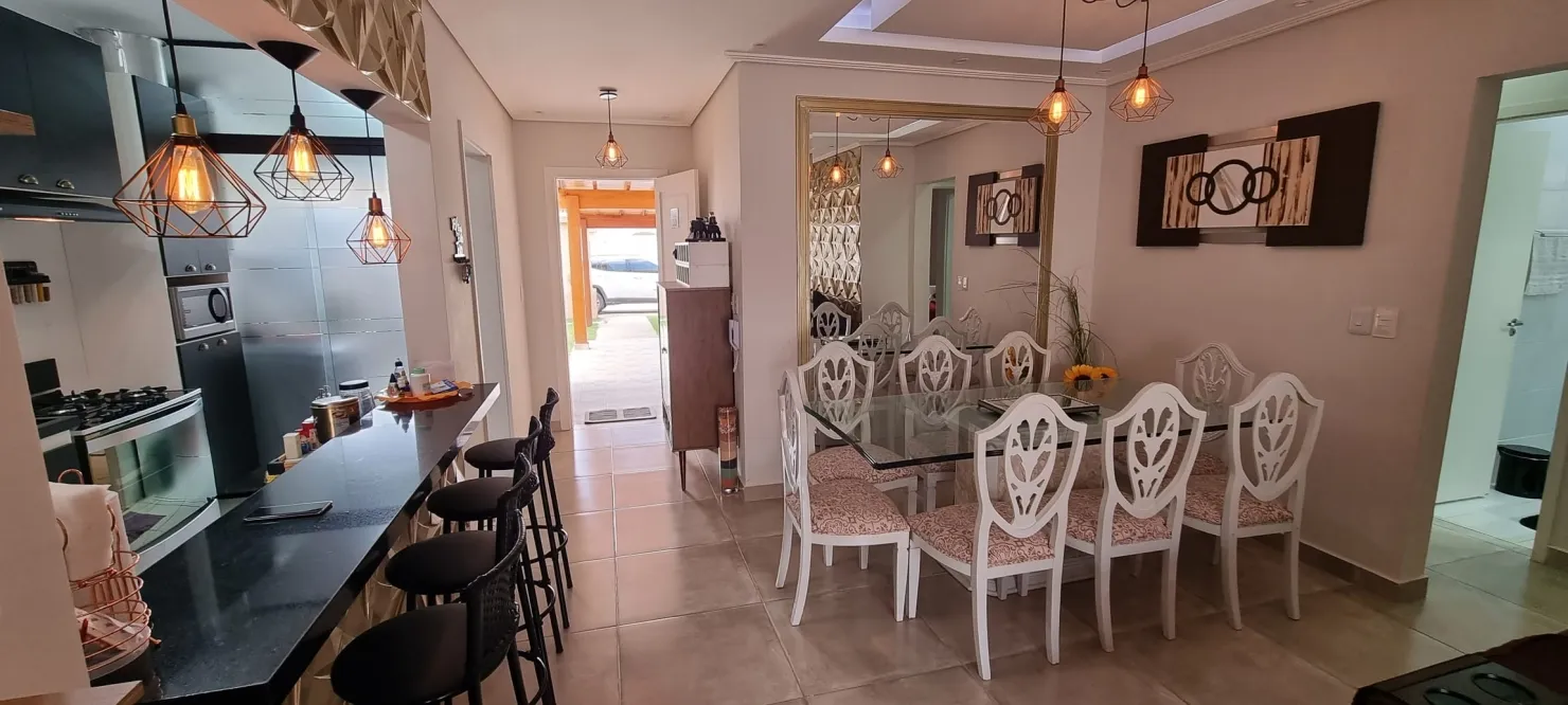 Imagem Casa Térrea à Venda no Condomínio Reserva Anauá: 3 Quartos, Suíte, 4 Vagas, Jacuzzi e Área Gourmet