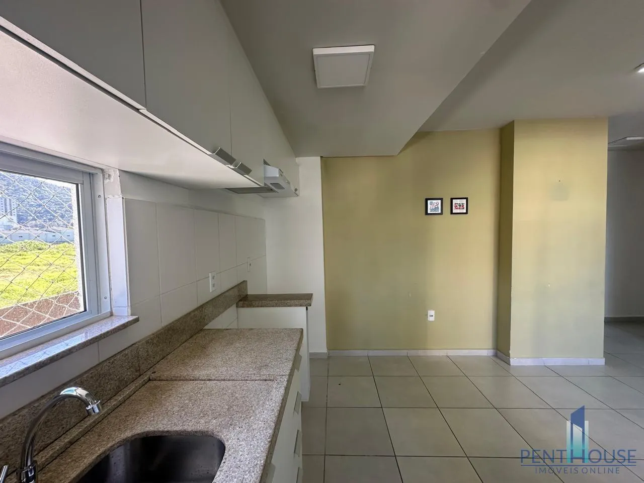 Imagem Apartamento Zona Central para Venda em Itapema, ALTO SÃO BENTO, 2 dormitórios, 1 banheiro, 1 vaga