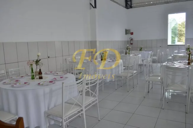 Imagem Chácara c/ Espaço para Eventos - Oportunidade de investimento !!!