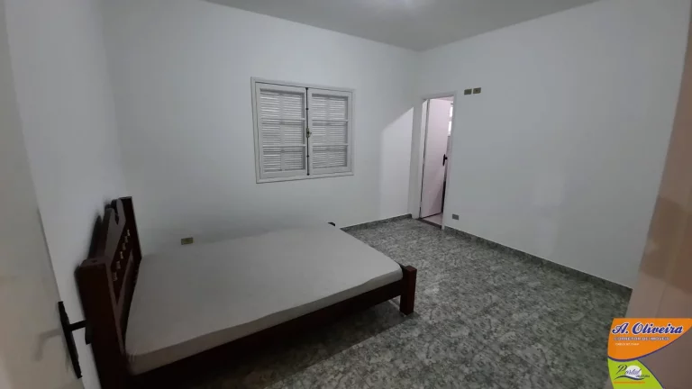 Imagem LINDA CASA 03 DORMITORIO