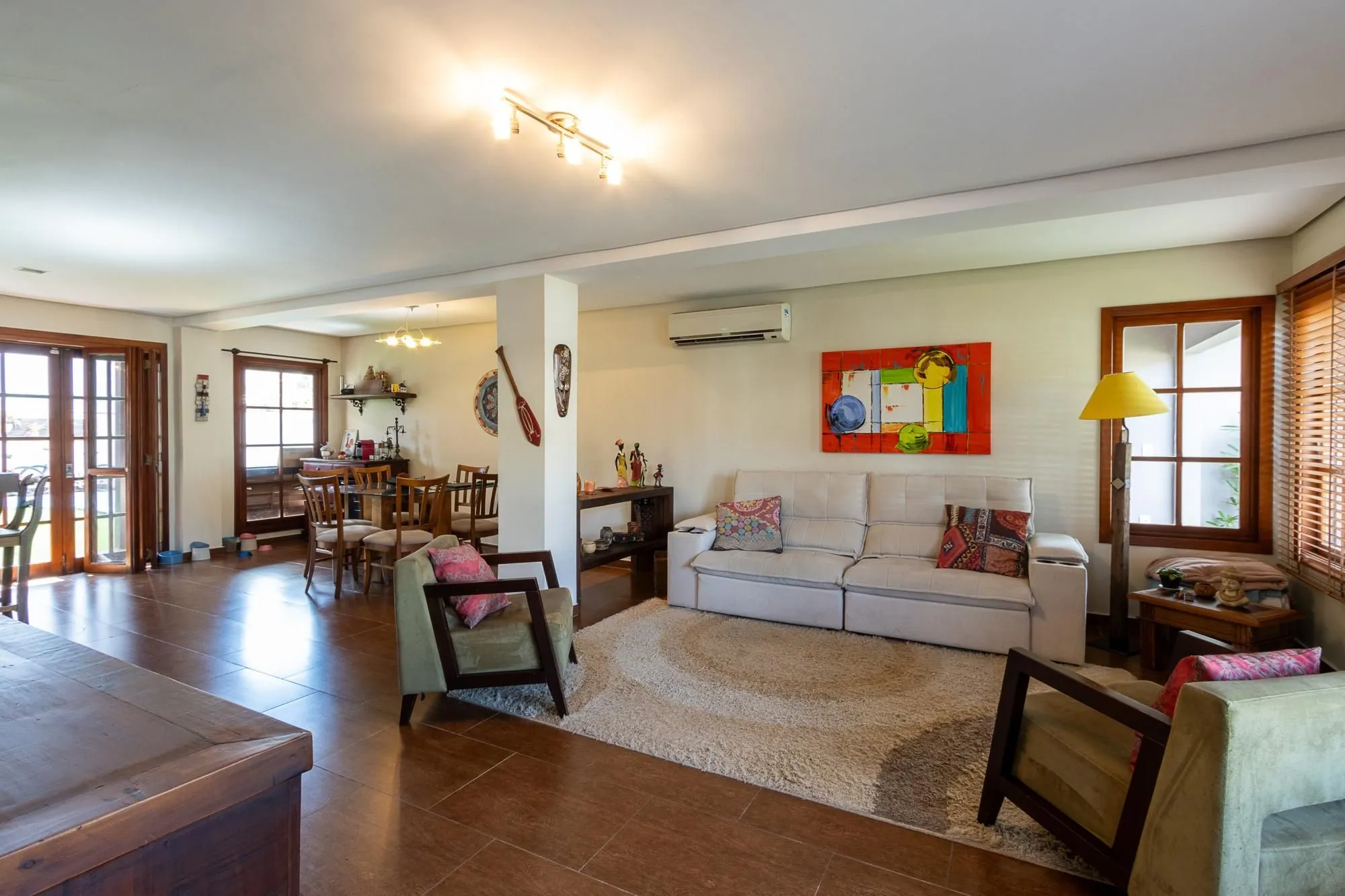 Imagem LINDA CASA NA HÍPICA