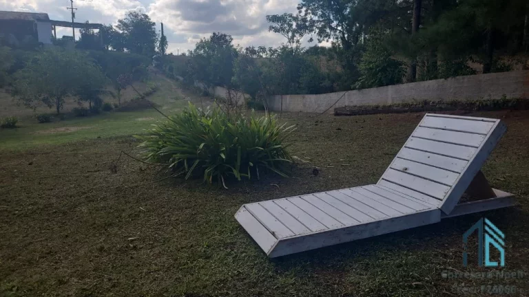 Imagem Chácara LINDA com 3 casas a venda 9.000m2, bem localizada em Contenda - PR