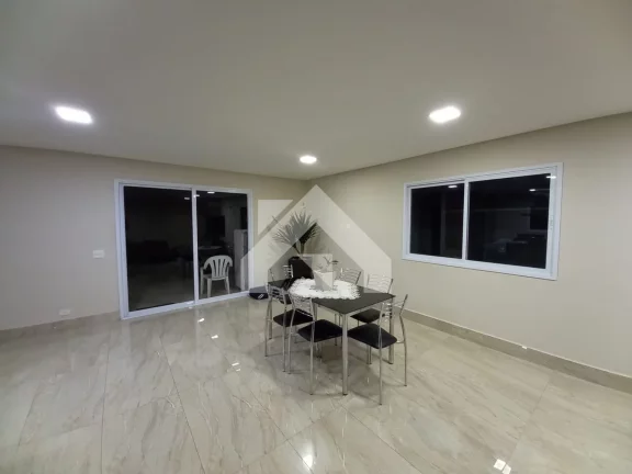 Foto do imóvel Casa de Condomínio em Suru - Santana de Parnaíba