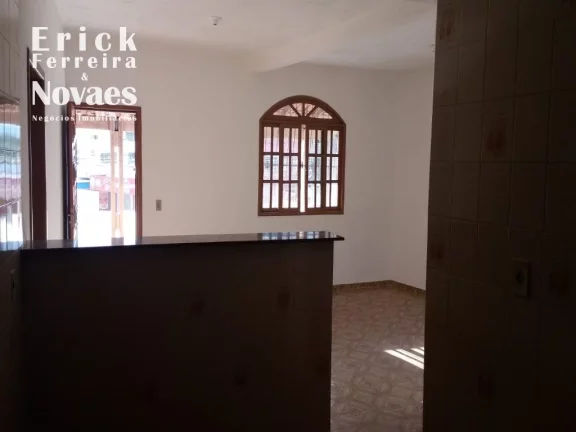 Imagem Loja na Rodovia do Sol Santa Monica Guarapari e apartamento de 2 quartos no segundo pavimento