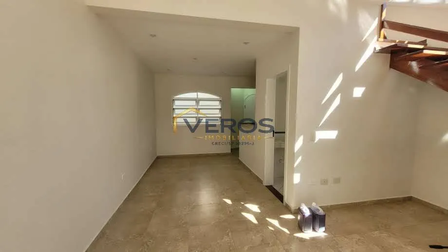 Imagem Sobrado para Locação no Indaiá | 2 Suítes + Mezanino
