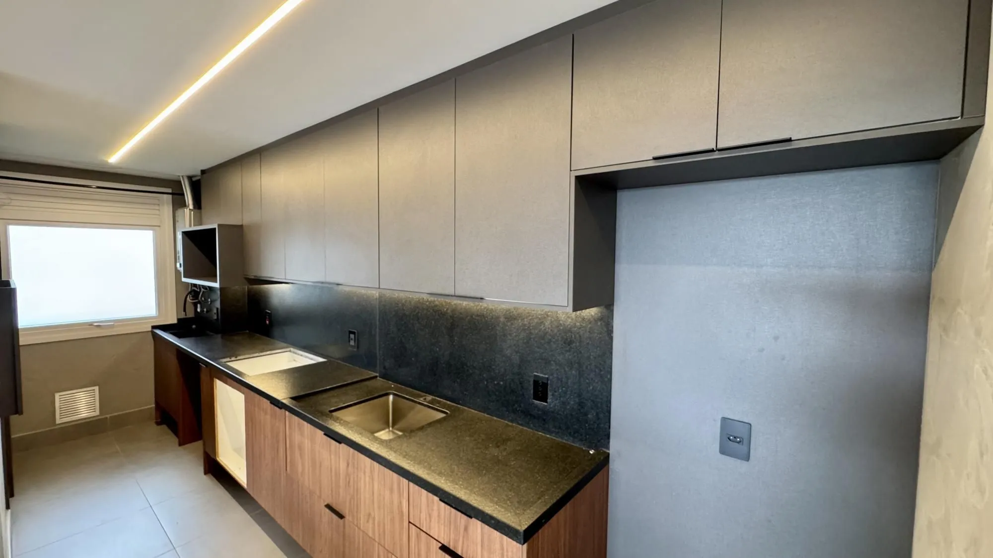 Imagem Apartamento 3 dormitórios com suíte e 2 vagas - Higienópolis, Porto Alegre