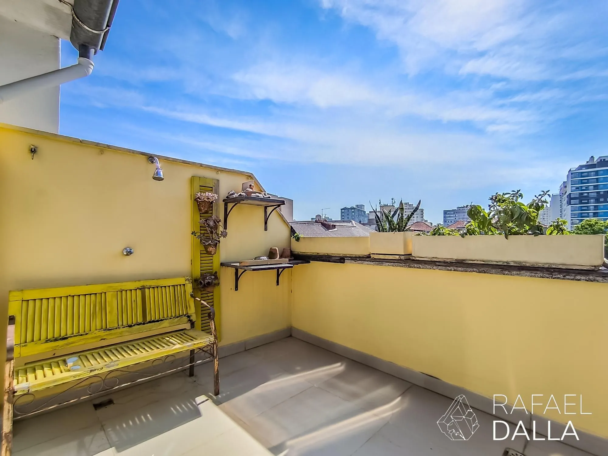 Imagem Cobertura com Terraço, Lareira e Vista na Baronesa do Gravataí na Cidade Baixa