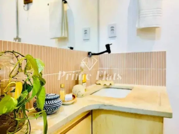 Imagem Apartamento disponível para venda no Edifício Copan, com 27m² e 1 dormitório