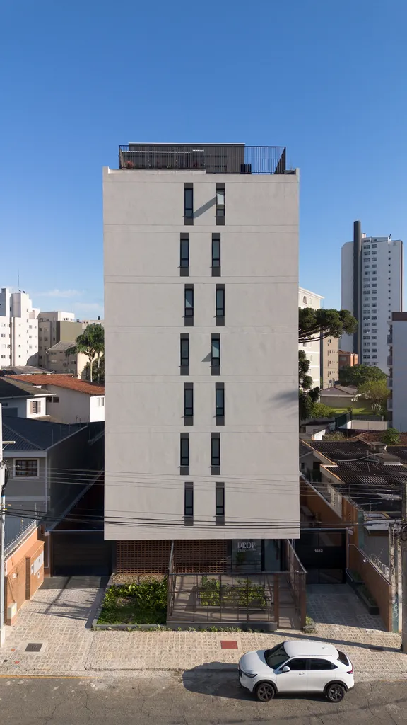 Imagem Apartamento à venda no Alto da XV, Curitiba-PR: 2 quartos, 1 suíte, 2 banheiros, 1 vaga de garagem, 52,56 m² de área.