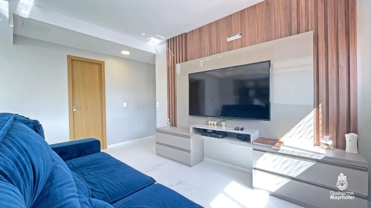 Imagem Apartamento para Venda - 75.12m², 3 dormitórios, 1 suite, 1 vaga - Farroupilha