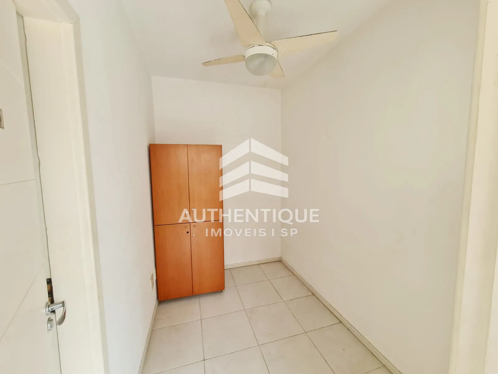 Imagem Casa Comercial I Excelente oportunidade para montar clínica, laboratório, pet, estética ou investir