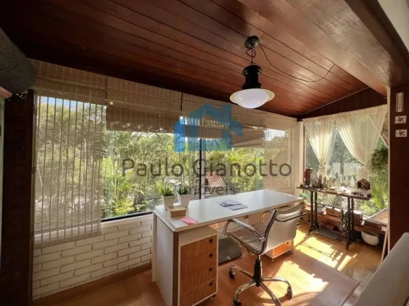 Imagem Imóvel de Alto Padrão (duas casas) Condomínio Fechado