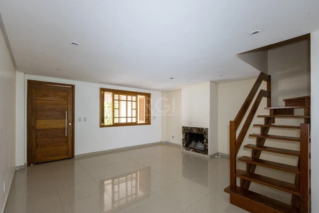 Imagem Casa para Venda - 181.99m², 3 dormitórios, sendo 1 suites, 2 vagas - Jardim Isabel