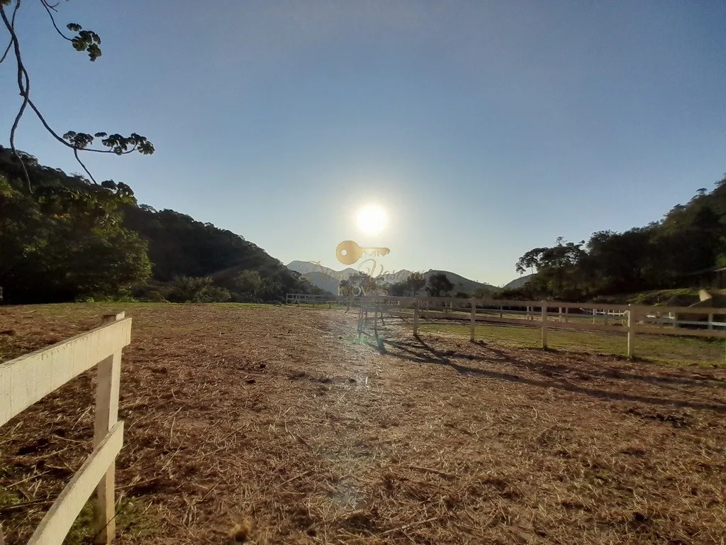 Imagem Haras para Venda em Teresópolis / RJ no bairro Córrego das Pedras