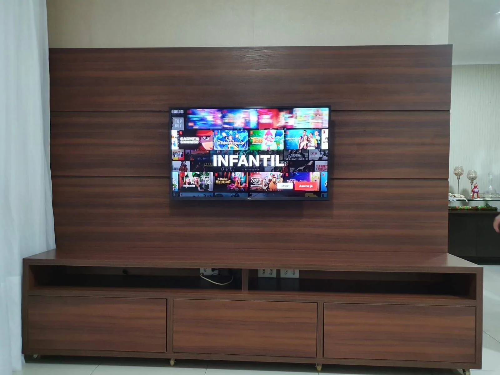 Imagem Apartamento 3 quartos sendo 1 suíte no Edifício Tucanã Bairro Quilombo