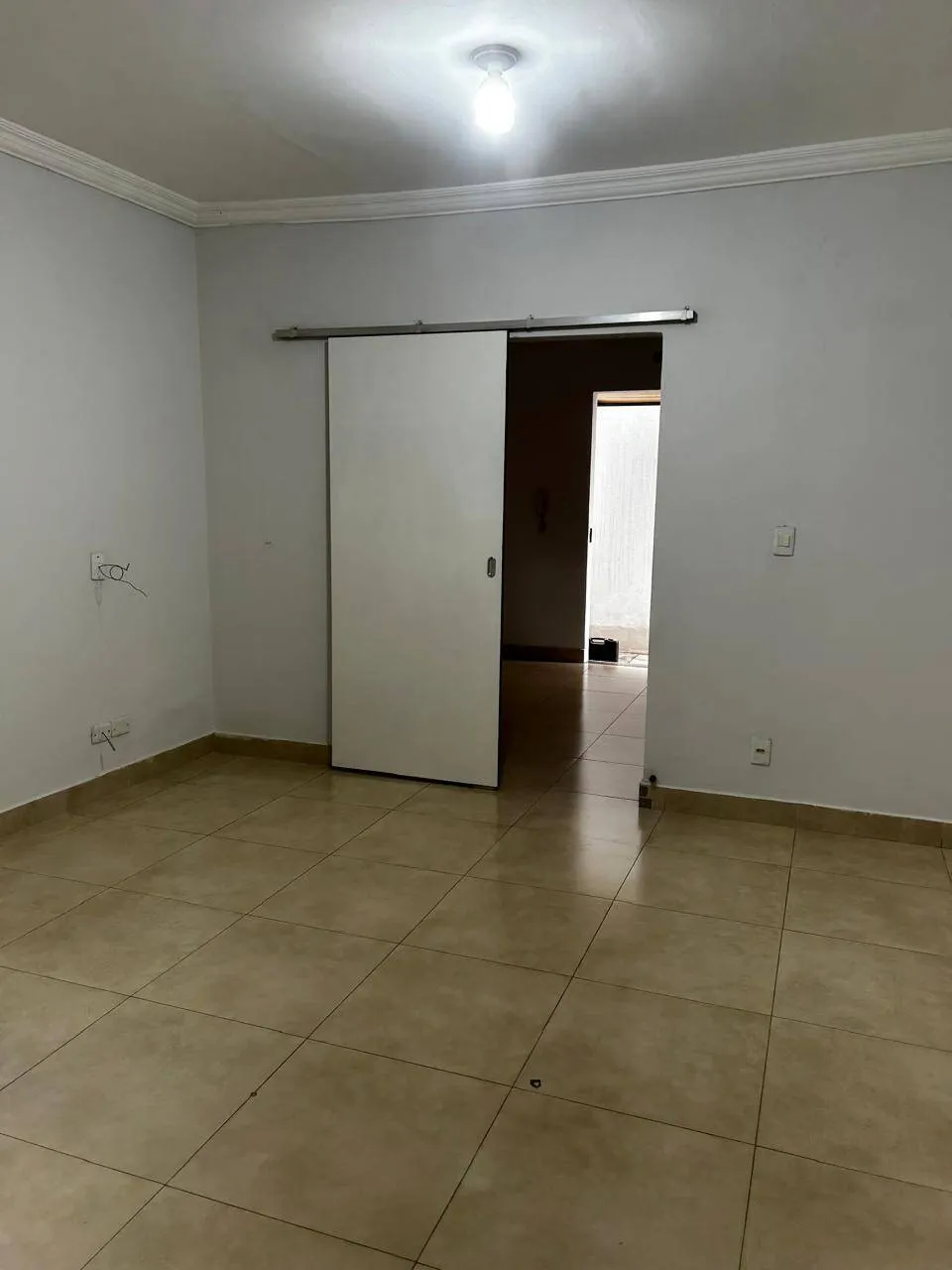Foto do imóvel Sala comercial no Jardim Universitário - Cuiabá/MT em Rua Projetada 3