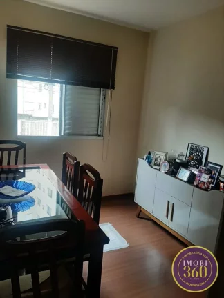 Imagem Apartamento à Venda na Vila Curuçá com 3 Dormitórios, Vaga de Garagem.