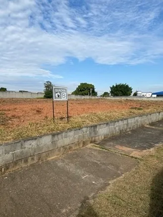 Imagem Oportunidade Única! 2 Lotes no Condomínio Empresarial Panamericano.
