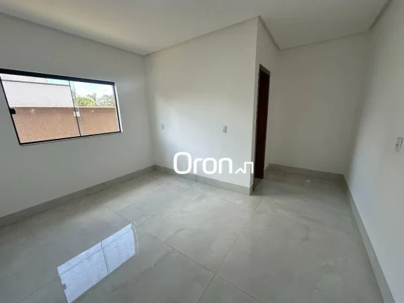 Imagem Casa à venda, 138 m² por R$ 900.000,00 - Terras Alpha 2 - Senador Canedo/GO