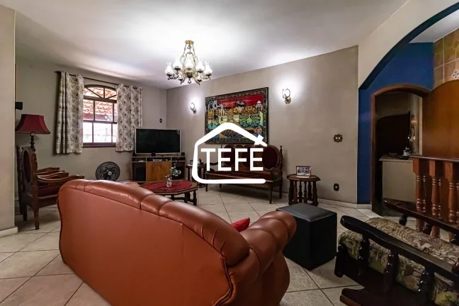 Imagem Casa com INFRA COMPLETA - 5 DORMITÓRIOS - À venda por R$ 1.270.000,00 - BOSQUE DOS ESQUILOS - Anil, RJ