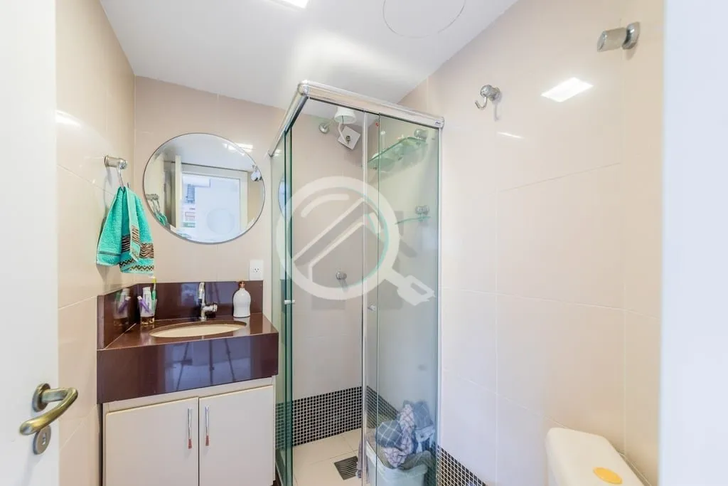 Imagem Apresentamos um sofisticado apartamento no bairro Petrópolis, com 266 m² de área privativa, ofere...