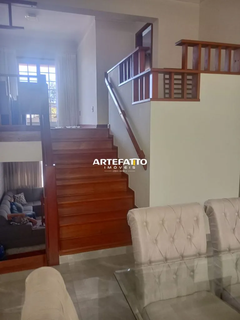 Imagem Sobrado à venda em Franca, Jardim Integração, com 3 quartos, 230m2