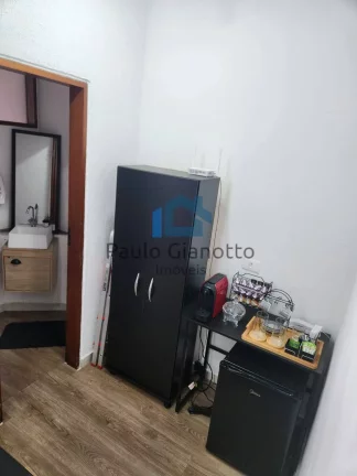 Imagem Sala Comercial na Avenida São Camilo na Granja Viana