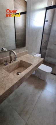 Imagem Luxuosa Casa em Condomínio à venda em Ribeirão Preto-SP, no Alphaville: 4 quartos, 4 suítes, 2 salas, 7 banheiros, 4 vagas de garagem, 498m² - Com Cinema Anfiteatro!