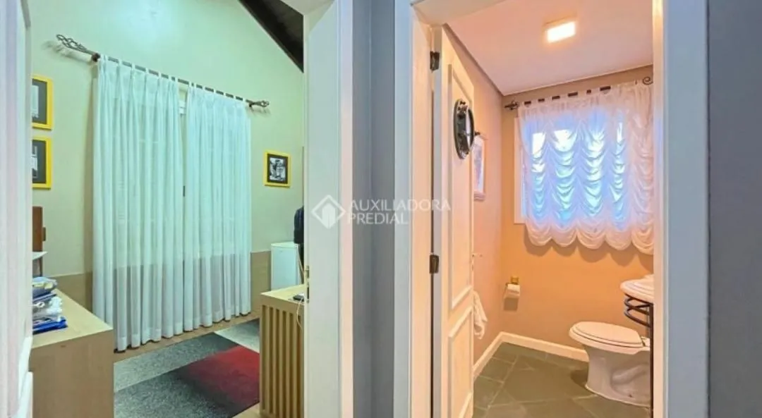 Imagem Casa com 3 dormitórios, bairro Sétimo Céu em Porto Alegre