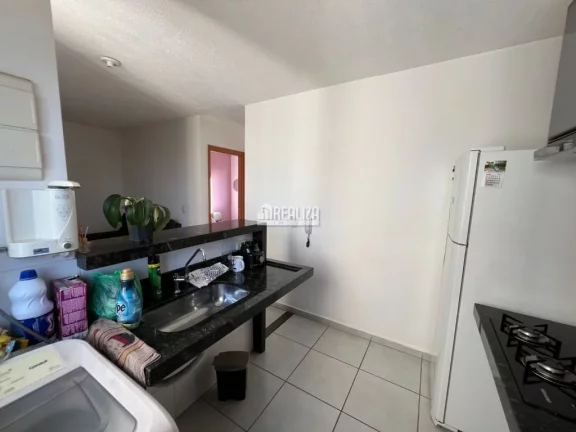 Imagem Apartamento com 2 Dormitórios no Condomínio Parque Unibello, no bairro Recreio dos Bandeirantes - Uberaba