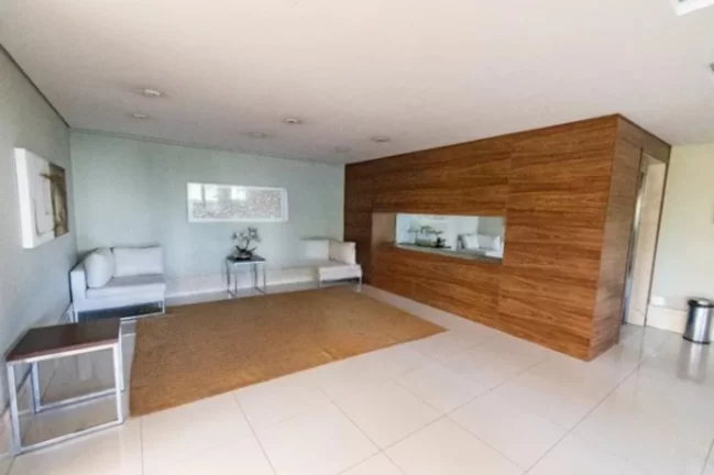 Imagem Apartamento totalmente mobiliado em excelente localização, próximo à Estação Ana Rosa do Metrô!