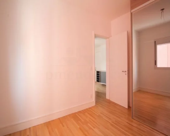Imagem Apartamento novo, no contra piso, de frente, living para 02 ambientes, ensolarado, 02 dormitórios s...
