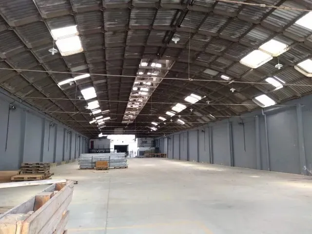 Imagem Galpão Comercial/Industrial de 2200m² Localizado no bairro Vasco da Gama Rio de Janeiro!