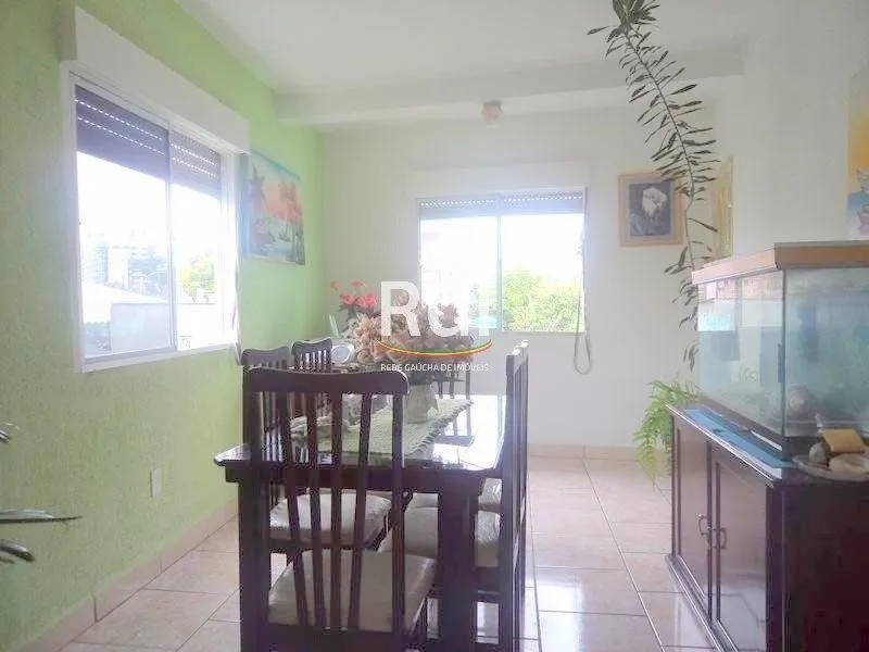Imagem Casa para Venda - 165m², 2 dormitórios, 2 vagas - Vila Ipiranga