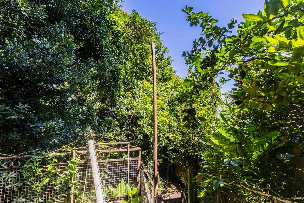 Imagem Casa de Condomínio em Santa Tereza