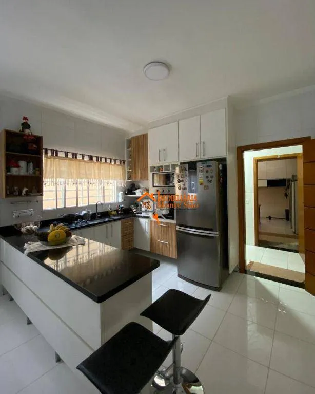 Imagem Sobrado com 3 dormitórios à venda, 120 m² por R$ 1.200.000 - Jardim Santa Mena - Guarulhos/SP