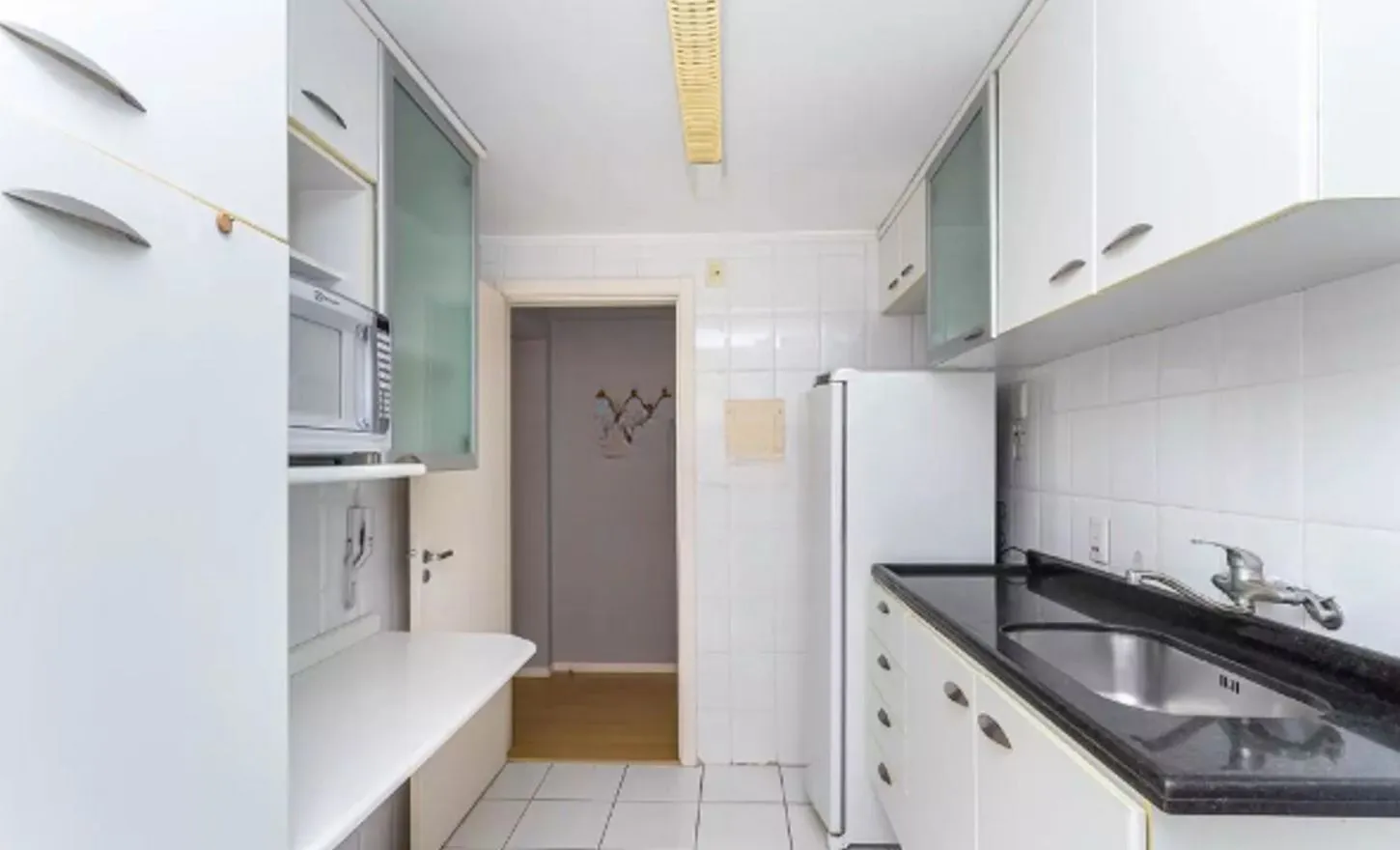 Imagem Apartamento no bairro Tristeza de 2 dormitórios e vaga