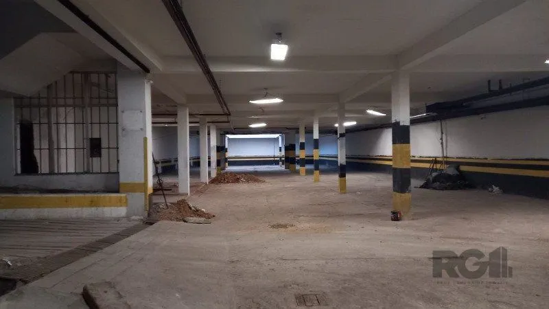 Imagem MÁFFER IMÓVEIS ALUGA PRÉDIO COMERCIAL Bairro Moinhos de Vento | Porto Alegre/RS COM 2.291,70m²