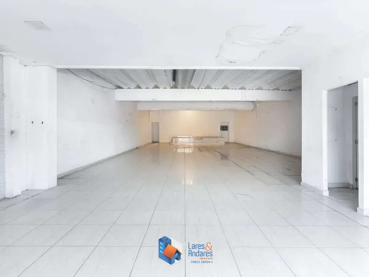 Imagem Casa comercial para venda em Pedreira, 305m²
