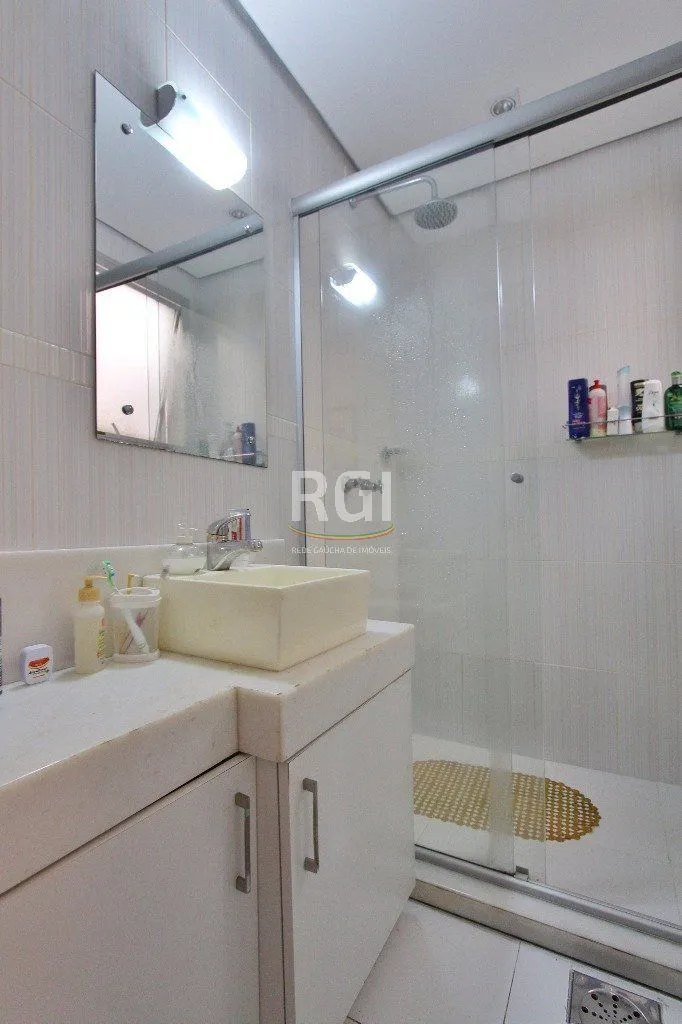 Imagem Cobertura para Venda - 177.81m², 3 dormitórios, sendo 1 suites, 1 vaga - Teresópolis