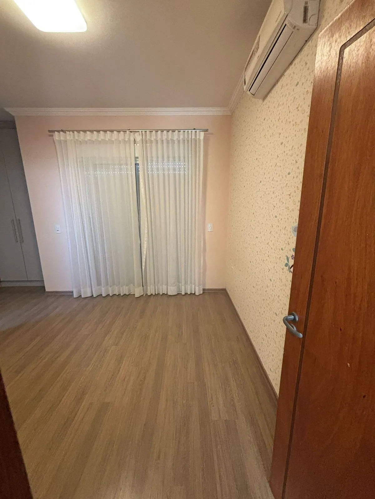 Imagem Sobrado com Piscina no Residencial Cyrela Esplanada