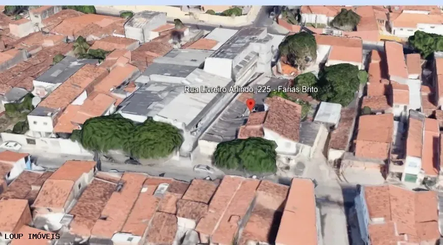 Imagem Terreno para Venda em Fortaleza, Farias Brito, 1 dormitório, 1 suíte, 3 banheiros, 1 vaga