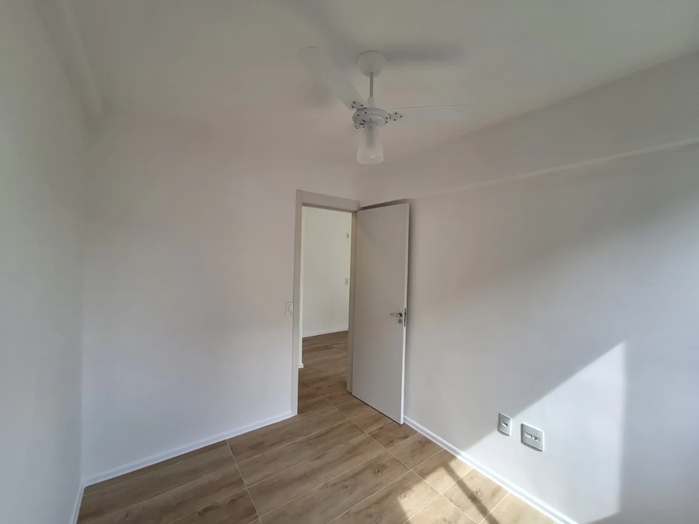 Imagem Apartamento para Venda em Rio de Janeiro, Recreio dos Bandeirantes, 2 dormitórios, 1 suíte, 2 banheiros, 1 vaga