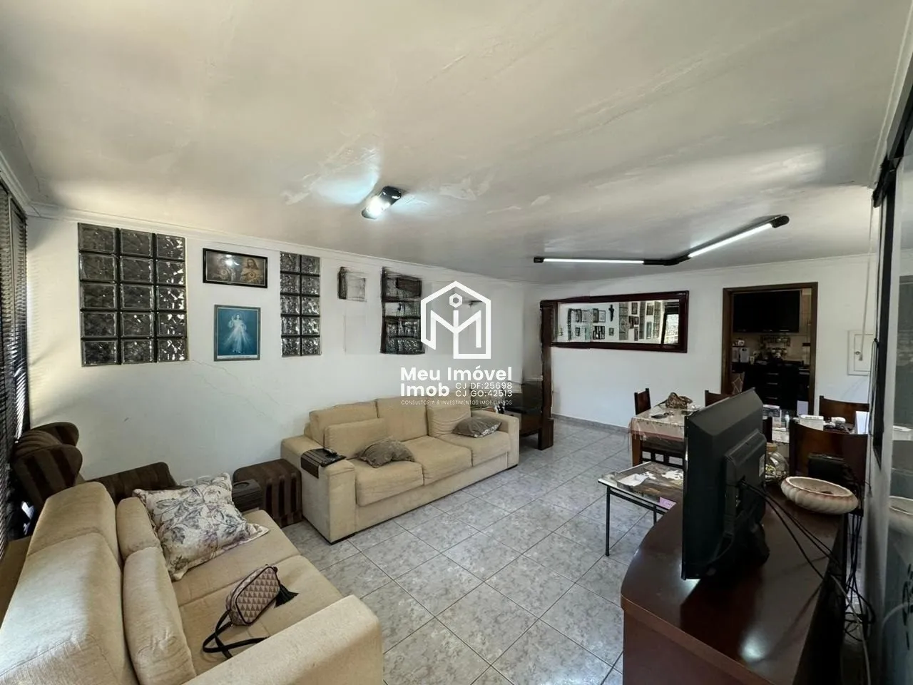 Imagem Casa 5 Quartos 1 Suíte 6 Vagas 500m² Taguatinga