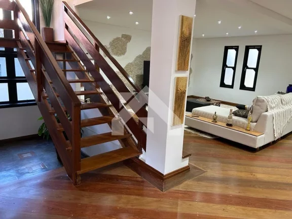 Imagem Casa de Condomínio em Morada dos Pássaros - Barueri