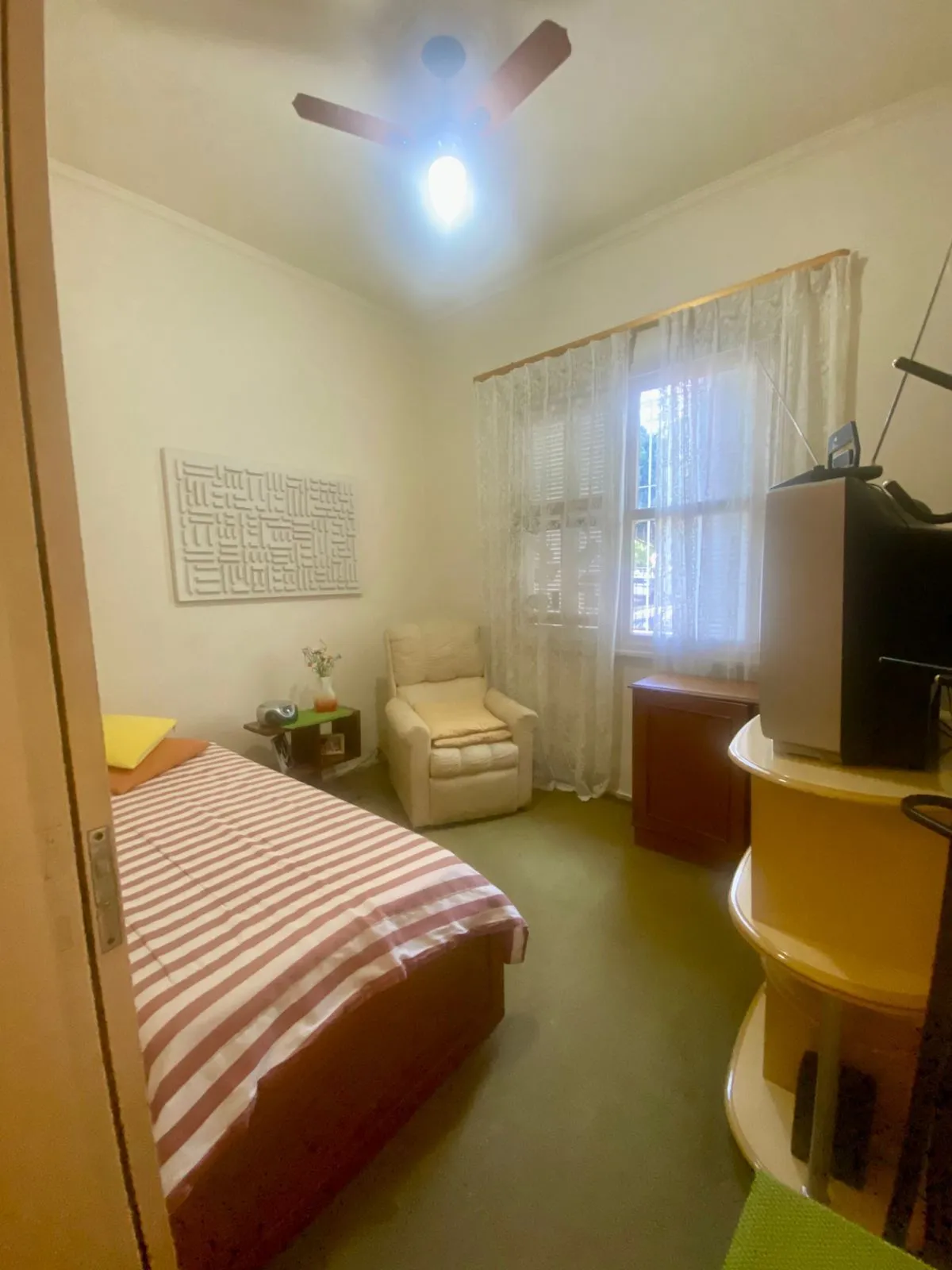Imagem Apartamento garden 3 dormitórios 2 banheiros 128m2 e vaga coberta, Menino Deus