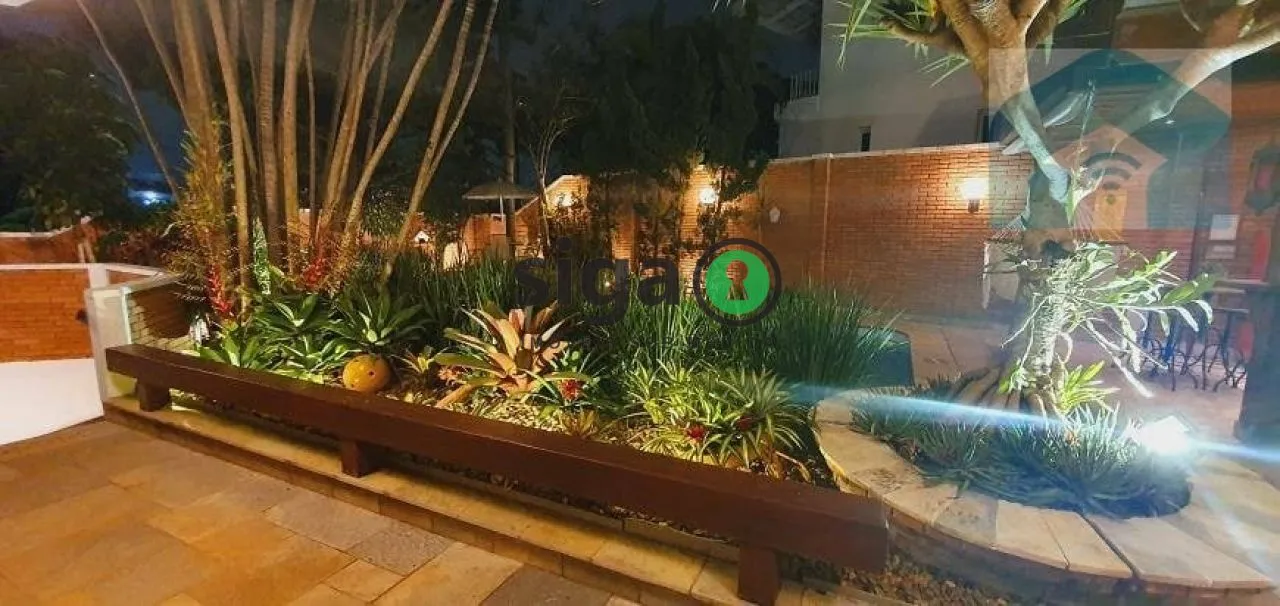 Imagem CASA À VENDA NO MORUMBI COM 5 SUÍTES, PISCINA E 5 VAGAS